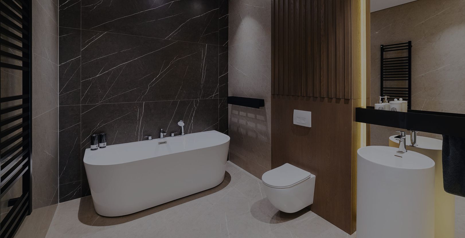 Zeitgenössisches Bad mit WC und Dusche
